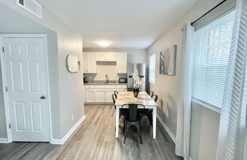 Durham Apartamento | ★Prime Place ★ King Bed ★ Duke ★ Long Term Stays★