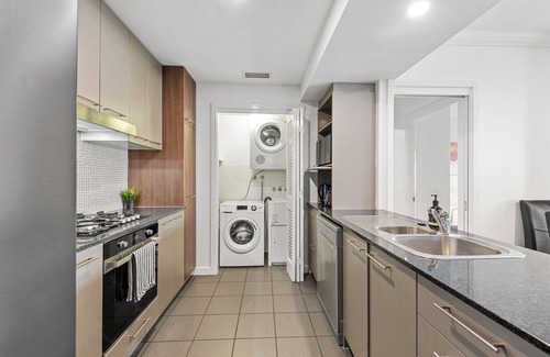 Bowen Hills Apartamento | Prime Position! 3bed/2bath/1car ~ 10mins to CBD
