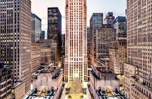 Turtle Bay Complejo | Prime Setting in Midtown, Walk to 5th Avenue Shopping, MoMA! Onsite Parking!