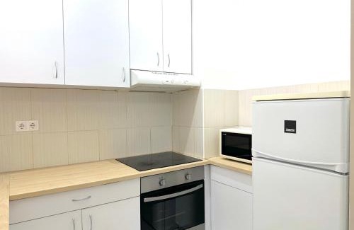 Corvin negyed Apartamento | Prime Stay - Modern 3-Bedroom Family Apartment with Terrace