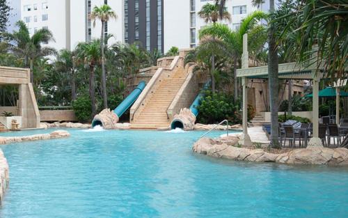 Surfers Paradise Apartamento | Prime Views from 4 Bedroom NEWLY RENOVATED Ocean Unit at Sun City - Q Stay