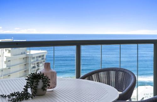 Surfers Paradise Apartamento | Prime Views from 4 Bedroom NEWLY RENOVATED Ocean Unit at Sun City - Q Stay