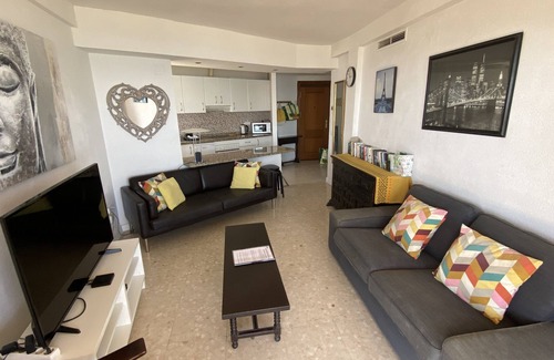 Torremolinos Apartamento | Primera Linea Playa - Tres Caballos en Playamar Torremolinos