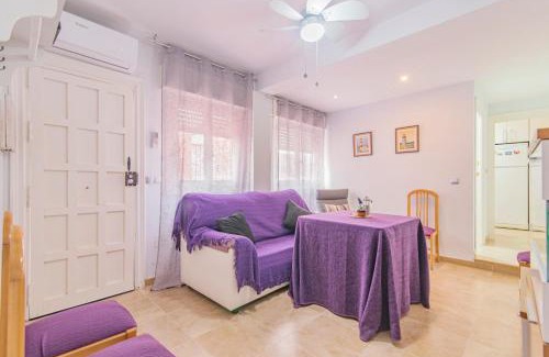 Torrenueva Apartamento | Primera linea playa, plaza garaje y piscina