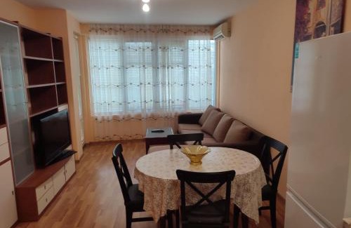 Varna City Centre Apartamento | Primorski Apartment