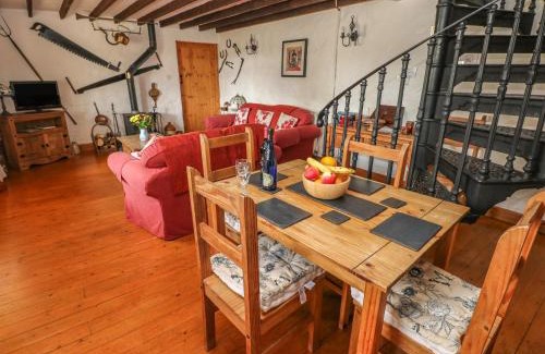 Milford Haven Casa | Primose Cottage