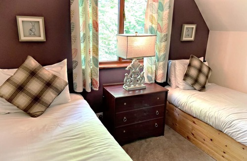 Llanybri Casa | Primrose 20-Woodland Lodges-Carmarthen-Pembroke
