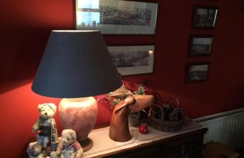Bushmills Casa | Primrose Cottage, Bushmills - Cosy Self Catering Property