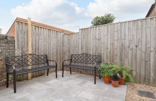 Alford Cabaña | PRINTERS COTTAGE, pet friendly, character holiday cottage in Alford