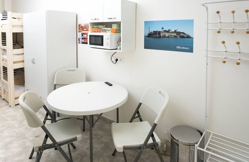Vysehrad Apartamento | Prison Apartment - Locked up in Prague