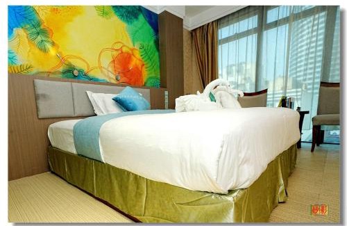 Santa Cruz Hotel | pristine 1