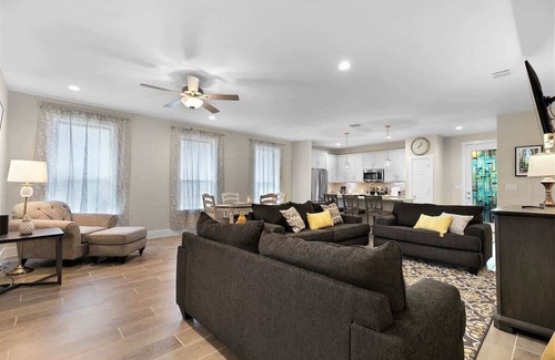 Canyon Lake Casa | Pristine 3-bedroom Home Near Canyon Lake!