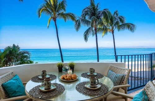 Puerto Vallarta Apartamento | Pristine Beach Front Views at Punta Negra! Sunsets