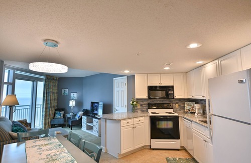 Myrtle Beach Condominio | Pristine Condo Magnificent Ocean View, Lots of Upgrade, 11th Floor