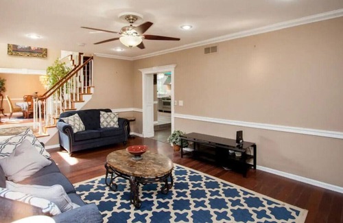 Newtown Casa | Pristine Suburban Escape with Hot Tub