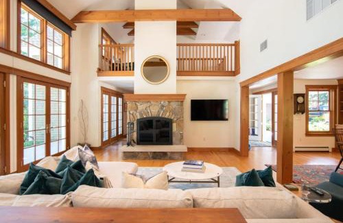 Orleans Casa | Pristine waterfront oasis plus game room jacuzzi and home office