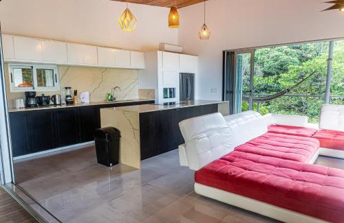 Punta Mala Casa | Privacy-large Pool-wildlife-amazing