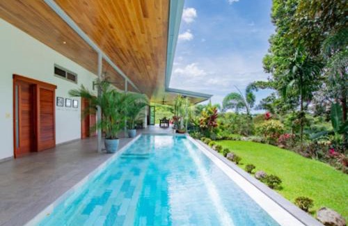 Punta Mala Casa | Privacy-large Pool-wildlife-amazing