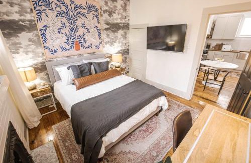Downtown Casa | Private 1BR Home - Near Downtown Lafayette