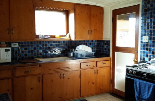 Anchor Bay Casa | Privado 2 Bedrm 1 Baño En Acre Plus, niños y animales domésticos Bienvenidos.