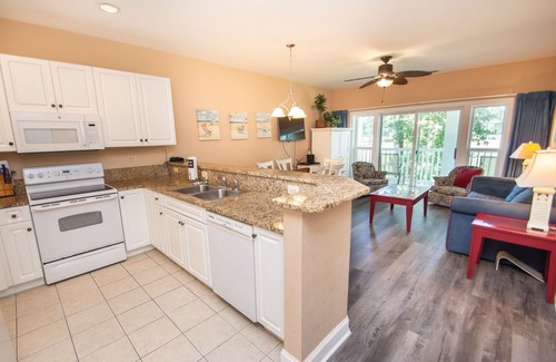 Carolina Forest Condominio | Private 2BR Condo w/ Stellar Golf Course Views at World Tour Golf Course