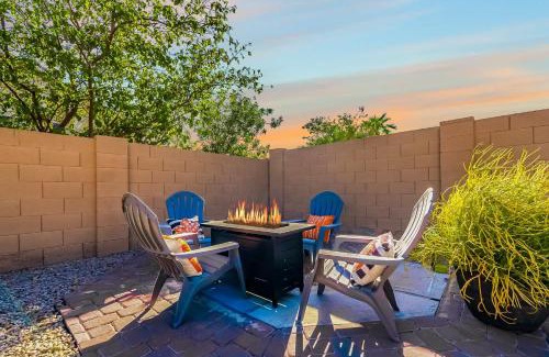 Corte Sierra Casa | Private 2BR Oasis - 10 Min to Stadium & Pool