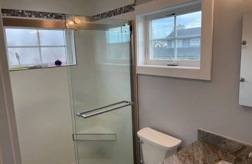 Half Moon Bay Cabaña | Private 2nd floor detached guesthouse, walk to the beach!