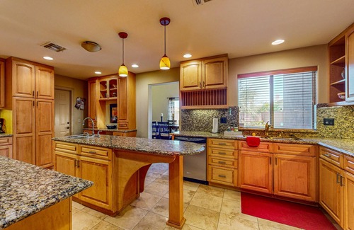 Desert Club Estates Casa | Private 3,500 sq ft sanctuary with pool & spa - walk to Old Town