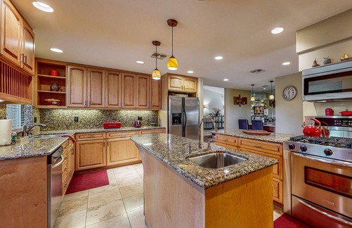 Desert Club Estates Casa | Private 3,500 sq ft sanctuary with pool & spa - walk to Old Town