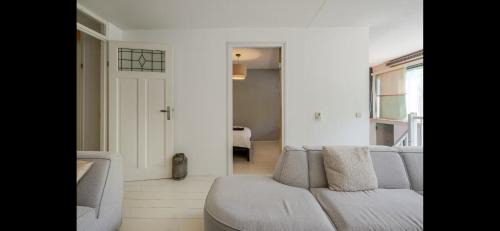 Nieuw-West Apartamento | Private 3 bedroom apartment - HomeStay Properties Amsterdam