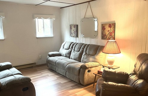 Huron-Kinloss Cabaña | Private 3 Bedroom Cottage