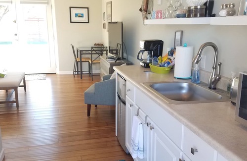 Cottonwood-Verde Village Apartamento | VISTAS, PISCINA, 2. 5 ACRES PRIVADOS ¡Minutos a SEDONA! SERENO, TRANQUILO Y LIMPIO