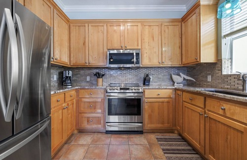 Summer Breeze Casa | Private 3BR/3BA house in West PCB. 5 minute walk to the beach!