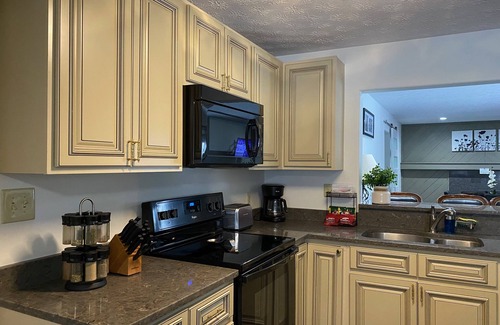 Wayne Casa | Private 4 BDRM- 3 BTHS house, 5 Miles from Downtown #4 ❤️
