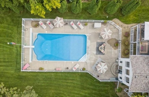 Rosemount Casa | Private 4 BR Home * Pool * Hot tub *Arcade