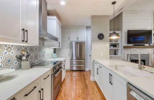 Sugarwood Beach Casa | Private 5-bedroom house with private screened in pool and beach access