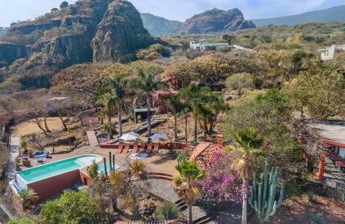 Tepoztlan Casa | Private 5-Bedroom Compound with Pool Tepoztlán Retreat