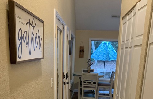 Marble Casa | Private and Peaceful Mountain Getaway -Creekside, Firepit &Outdoor Life&HotTub
