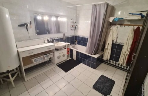 Asnieres-sur-Seine Apartamento | Private apartment, comfort and cheerfulness