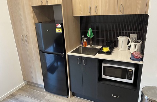 Collingwood Park Apartamento | Private apartment room unit, fully furnished located 35 mins from Brisbane cbd