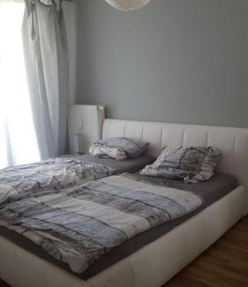Bemerode Apartamento | Private Apartments including breakfast near Exhibition Center