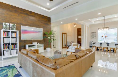 Brownsville Casa | Private Backyard Oasis Brownsville Family Home
