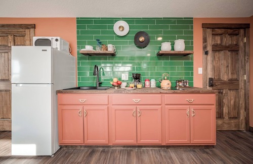 Prescott Apartamento | Private Balcony, King Bed, Kitchen