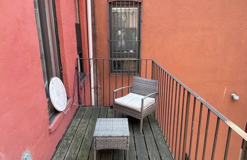 Harlem Apartamento | Private Balcony Room - Shared Luxurious Apartment - Central Harlem