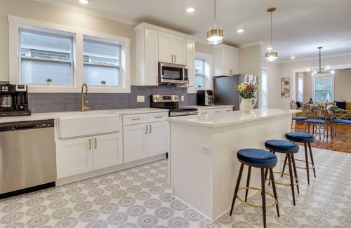 Eastside Apartamento | Savannah Apt: 1 Mi to Forsyth Park!
