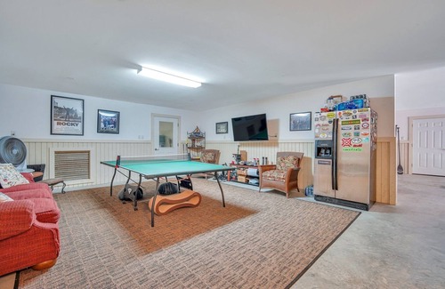 North Forest Beach Casa | PRIVATE Beach access, 4th Row, Heated Pool & Dog Friendly