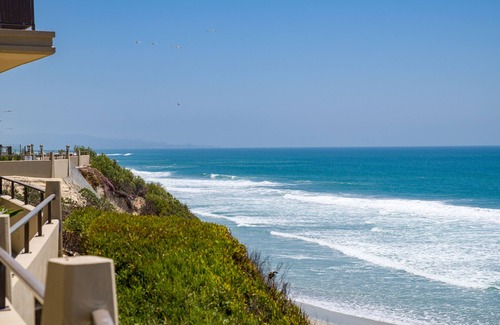 Solana Beach Casa | Private beach access | 4 pools | 2 hot tubs | Ocean | Del Mar race track | AC