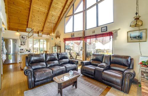 Manchester Casa | Private Beach Access Pet-Friendly California Gem!