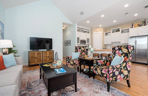 Sailhouse Casa | Blissful Retreat 1 Story, Fishing Pier & Pool. More than a stay it's a Retreat!
