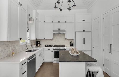 Rosemary Beach Cabaña | PRIVATE BEACH/POOL ACCESS-Cozy Getaway Retreat-Newly Refurbished